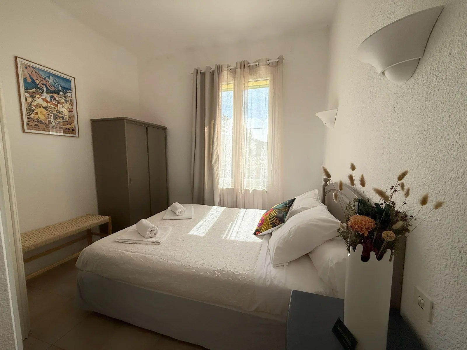 Double room with a king-size bed