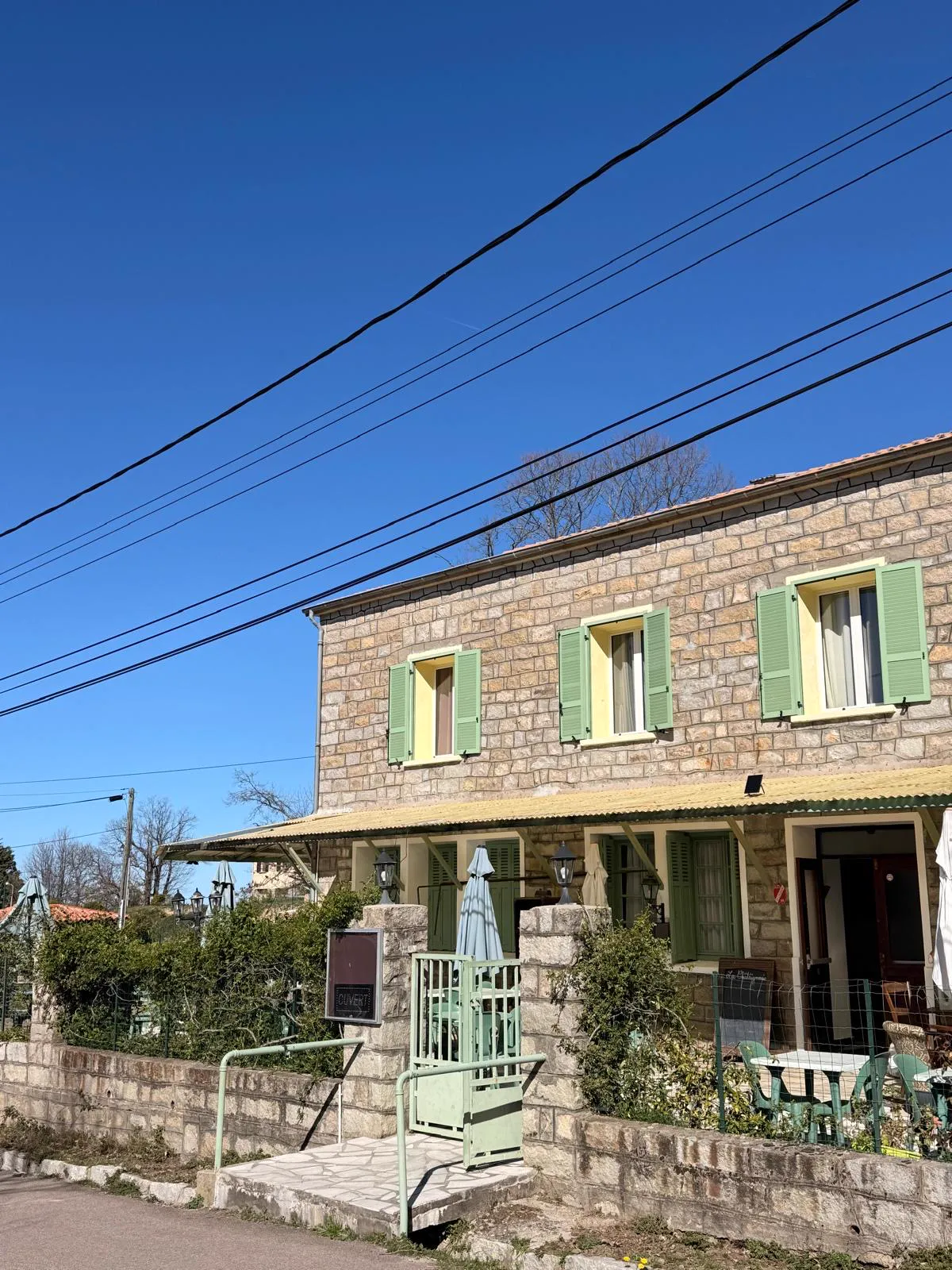L'hôtel La Châtaigneraie au village d'Évisa